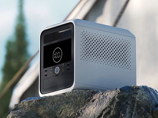 Портативный аккумулятор Xiaomi и солнечная панель для него