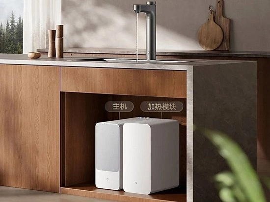 Xiaomi представила умный водонагреватель с функцией очистки воды за 3599 юаней