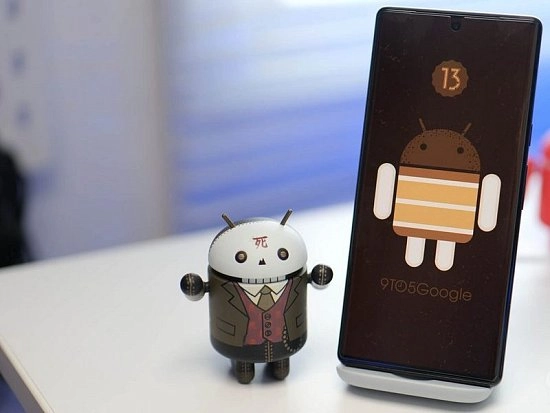 Вышла первая версия Android 13