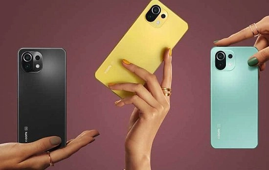 Смартфоны Xiaomi Mi 11 серии поступили в продажу