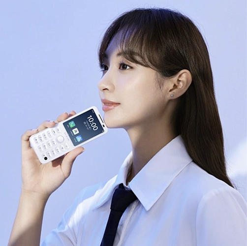 Кнопочный телефон экосистемы Xiaomi